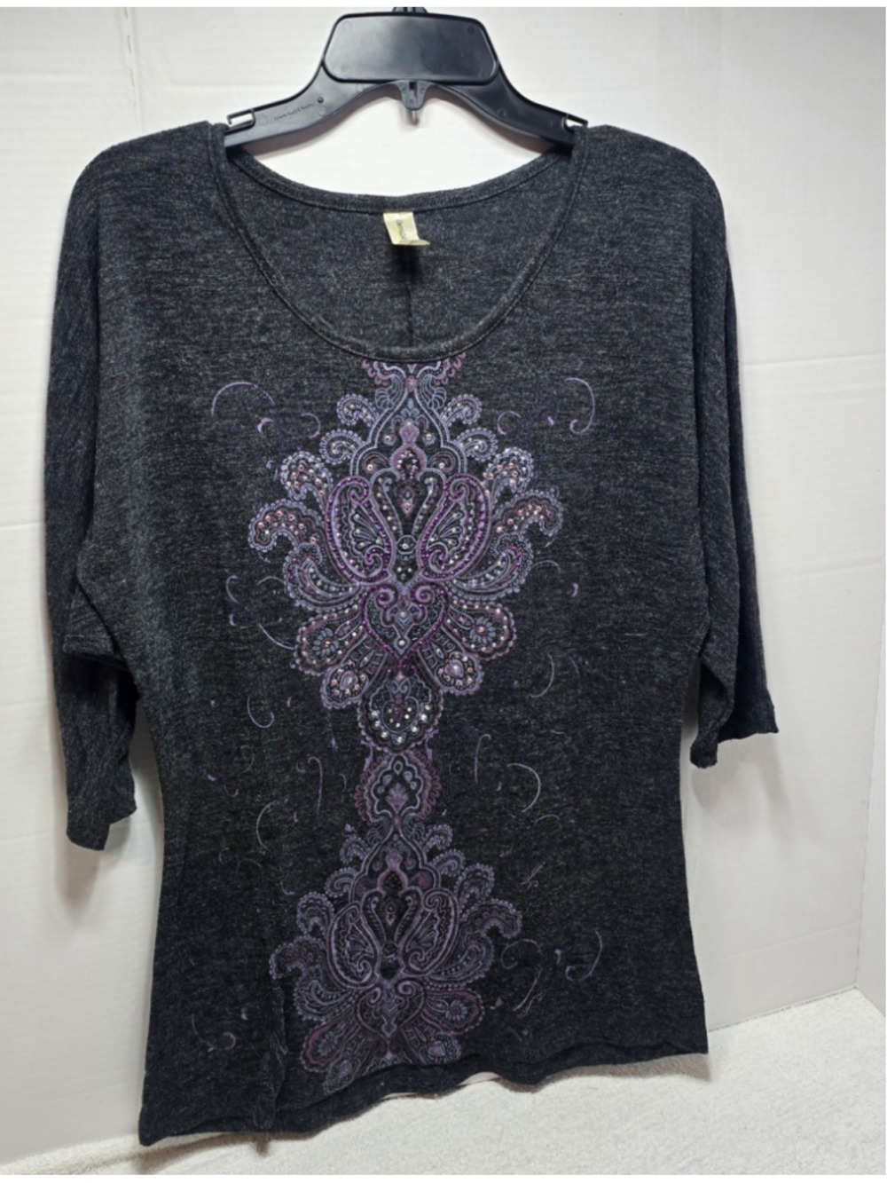 Women's Decorated Originals Grey Purple Embellished Long Sleeve Tee Size M